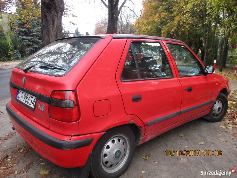 czerwona felicia 13 mpi na chodzie 4/5 kujawsko-pomorskie Toruń