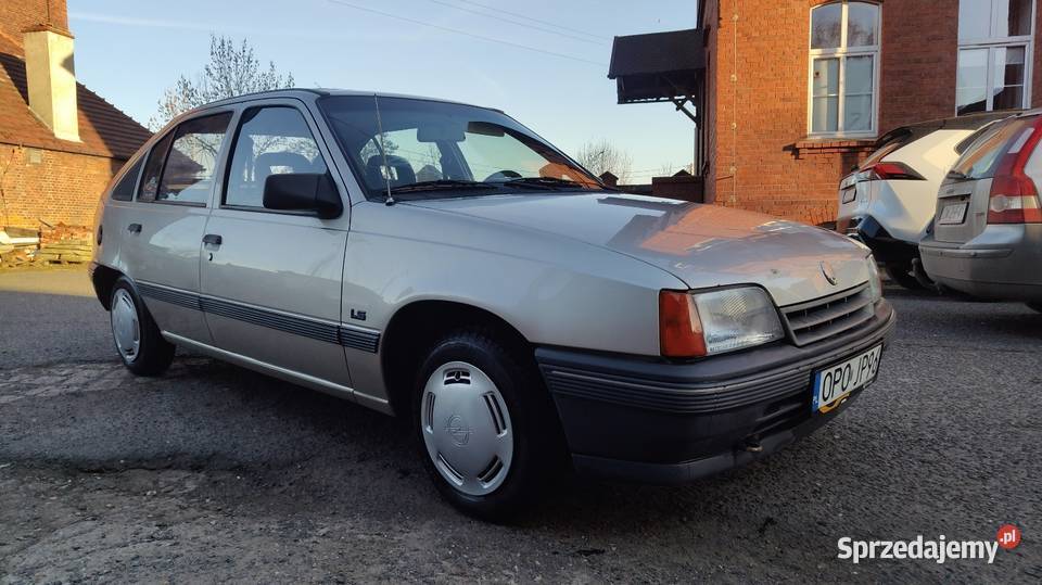 Opel kadett 14 benzyna Oława