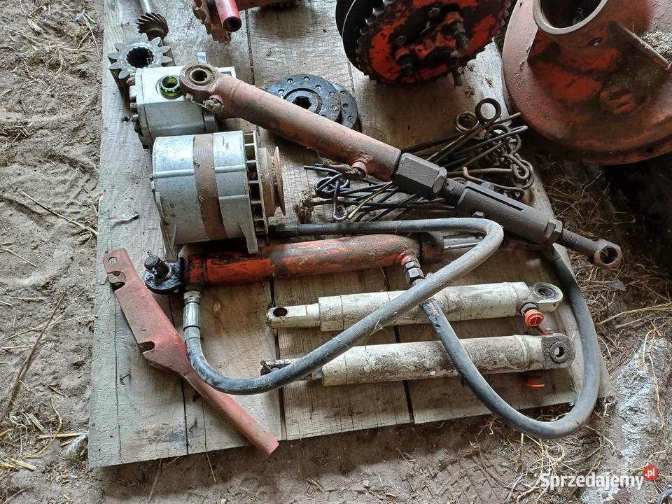 części nowe i używane kombajn bizon pompa Do kombajnów