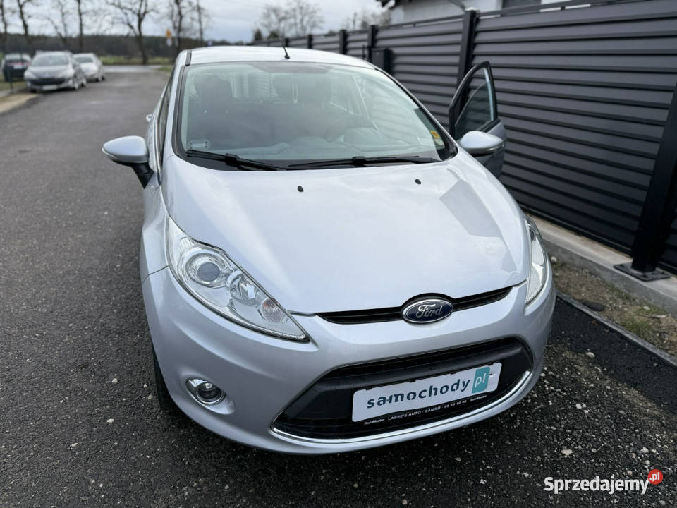 Ford Fiesta 14 Niski oryginalny przebieg Mk7 Rok produkcji 2011 Poznań