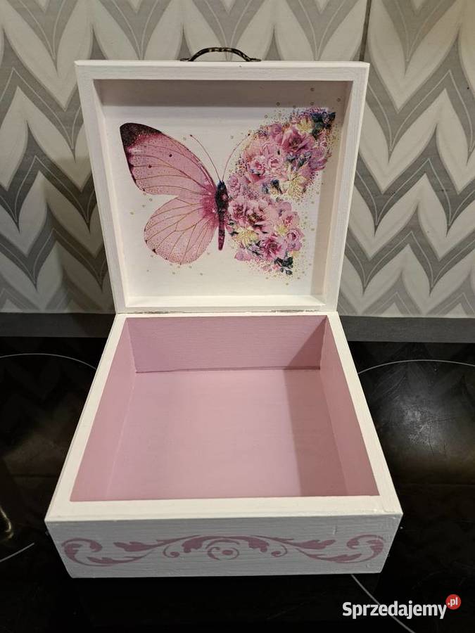 Szkatułka z motylem decoupage Kędzierzyn-Koźle