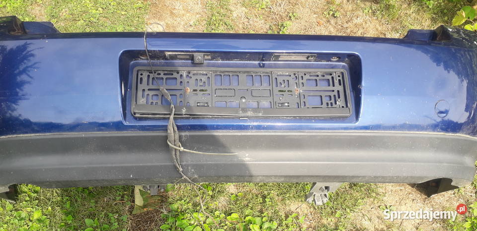 Tylny zderzak z kamerą cofania Opel Vectra C osobowe Zderzaki Żabno