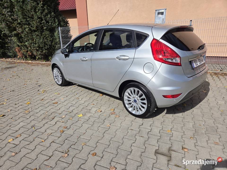 FORD FIESTA 12 BENZYNA 4 gniazdo AUX Zamość sprzedam