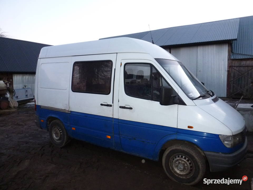 Mercedes sprinter 212d Różan