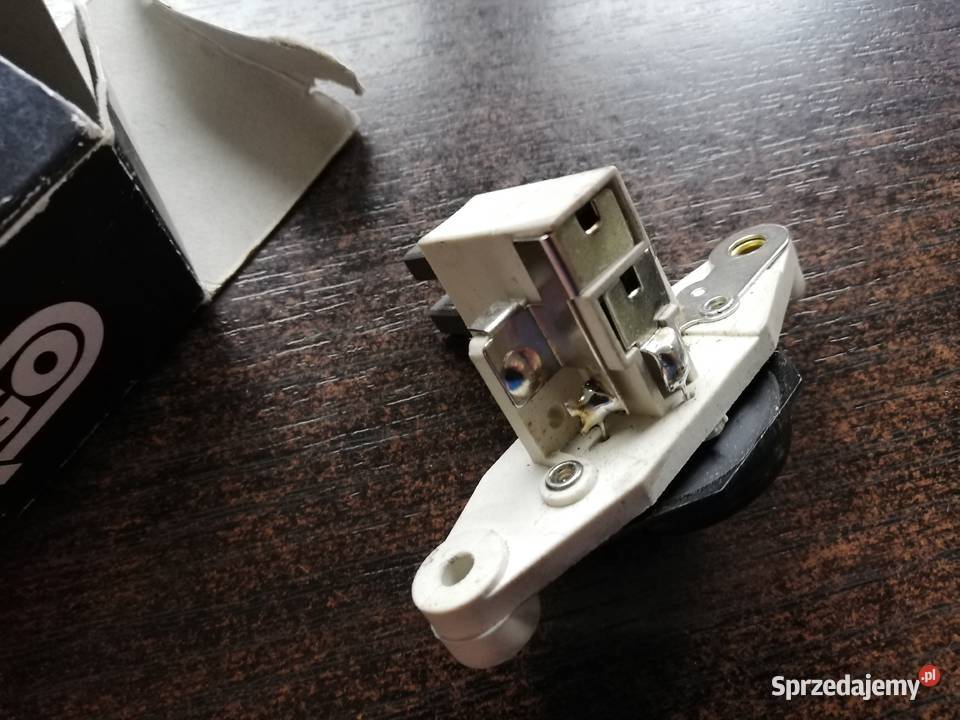 Regulator napięcia HCCARGO 130676 147 V osobowe