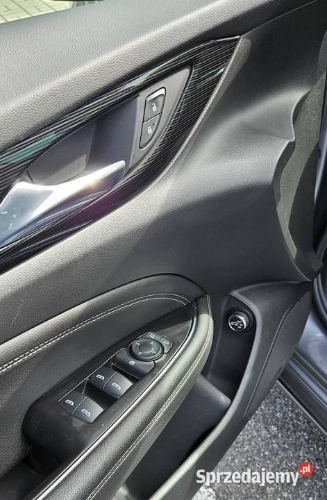 Opel Insignia Sport Tourer światła LED Kielce