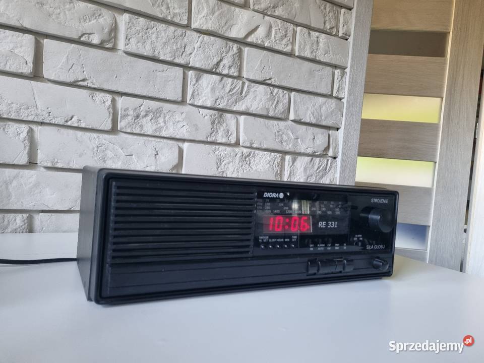 Radio zegar UNITRA DIORA RE 331 UNIKAT sprawne pomorskie Solnica