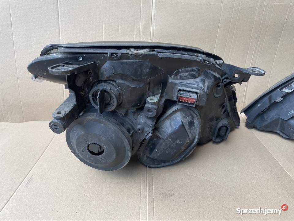 Reflektor lampa przód lewa prawa Opel Vectra c Lampy przednie Szczecin