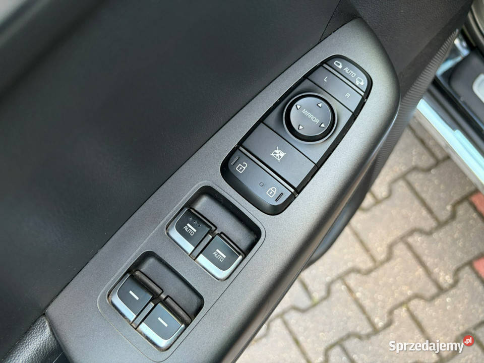 Kia Sportage 16 benzyna Kamera Podgrzewane Lipówki