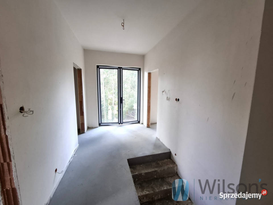 Dom wolnostojący na sprzedaż Łomianki 191m2