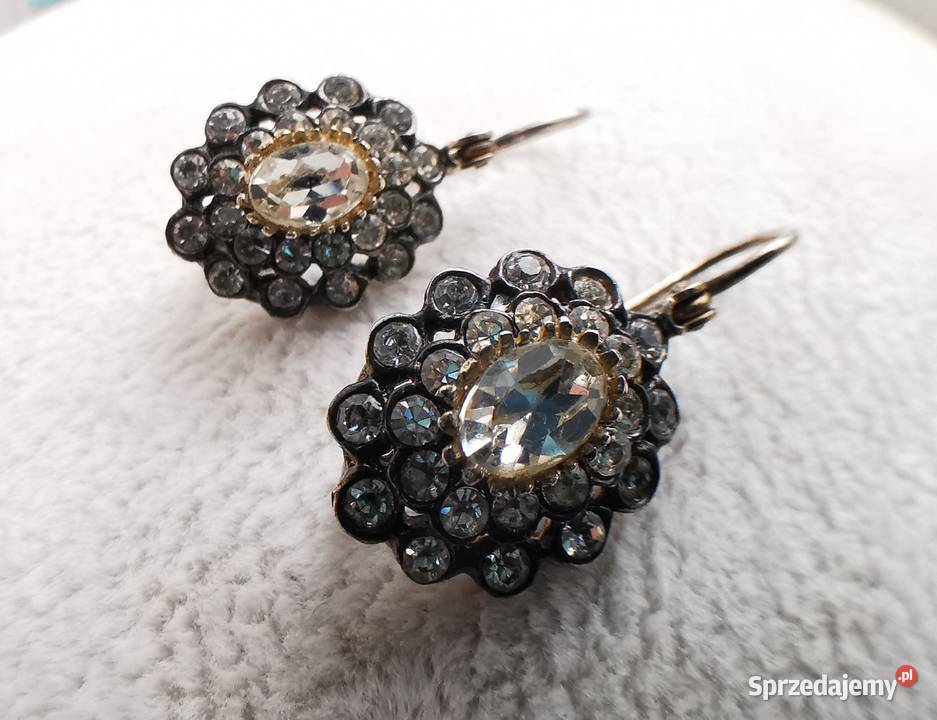 Piękne vintage srebrne kolczyki z dużą ilością Kolczyki Rzeszów sprzedam