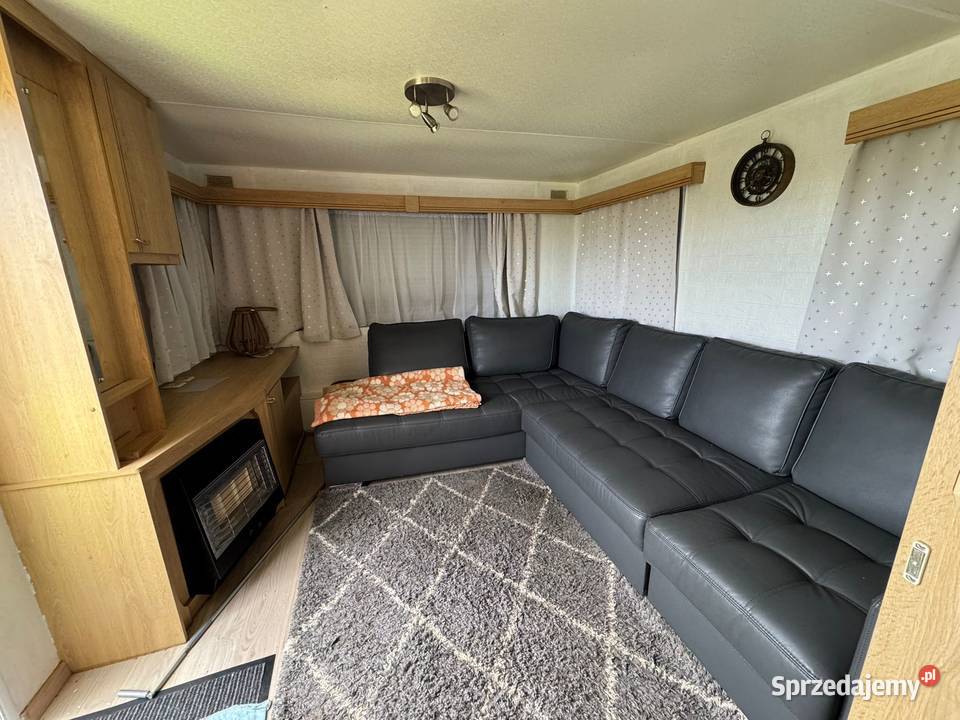 Domek holenderski angielski przyczepa kempingowa Ackermann Niechorze
