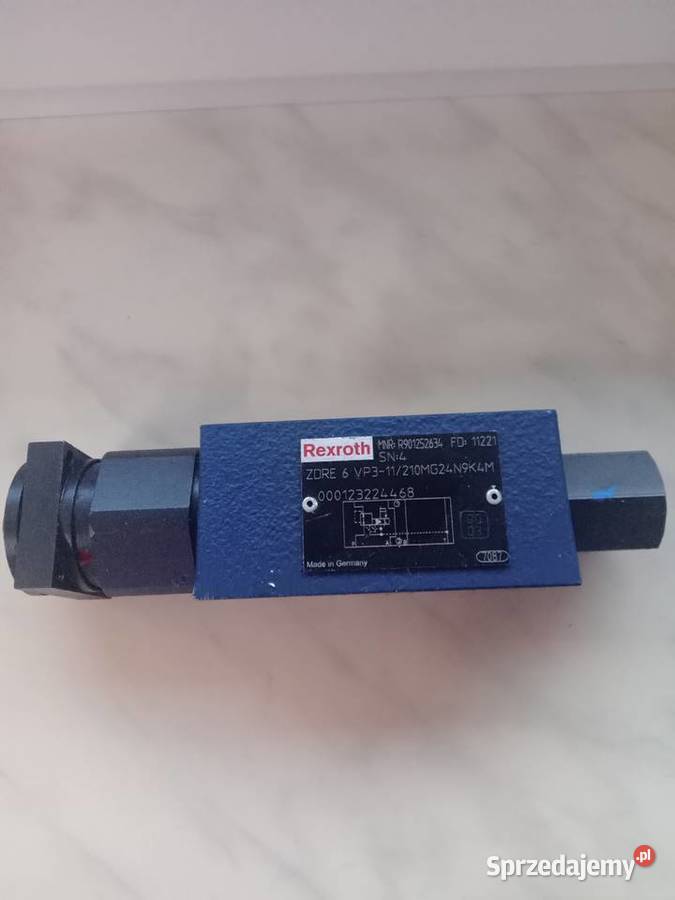 Zawory Rexroth nowe R900927233 4WREE 10 Perzów sprzedam