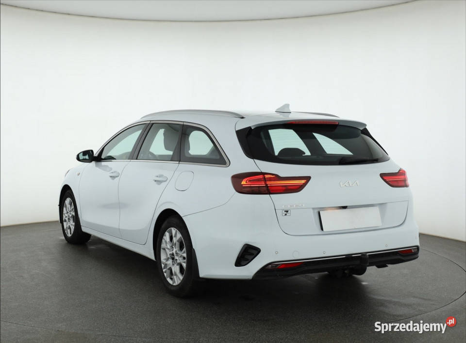 Kia Ceed 15 TGDI biały Piaseczno