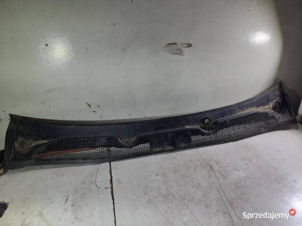 PODSZYBIE RENAULT MEGANE III 668110003R osobowe sprzedam