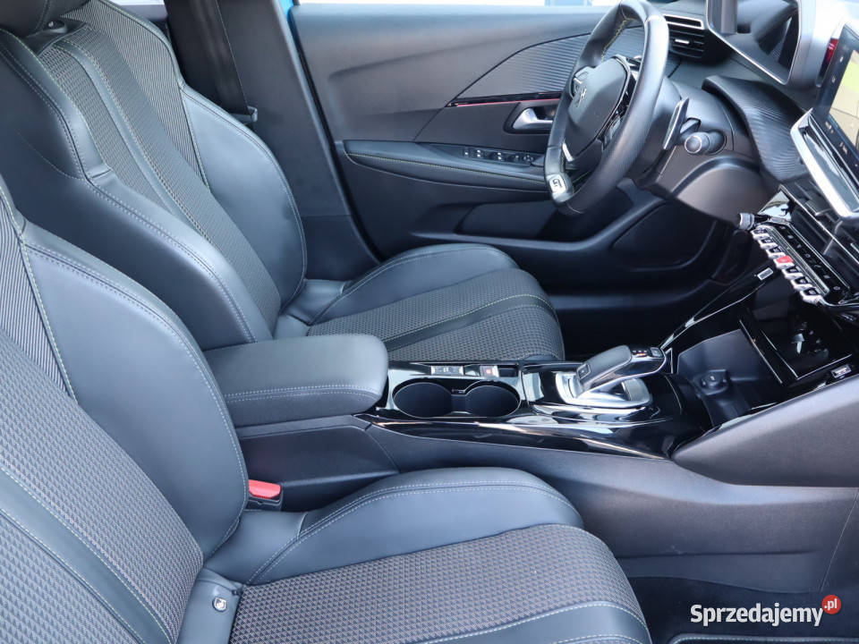 Peugeot 208 12 PureTech sprzedam