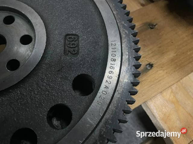 Kubota 1105 koło zamachowe Jastrzębniki