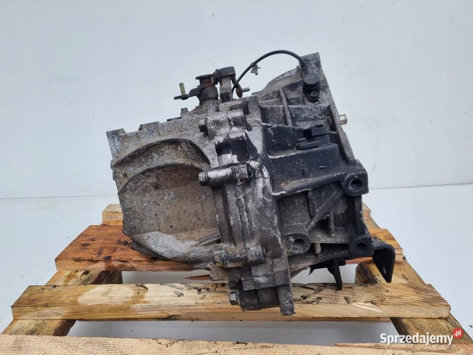 Hyundai i20 14 CRDI SKRZYNIA BIEGÓW V9M5A manual Rudka