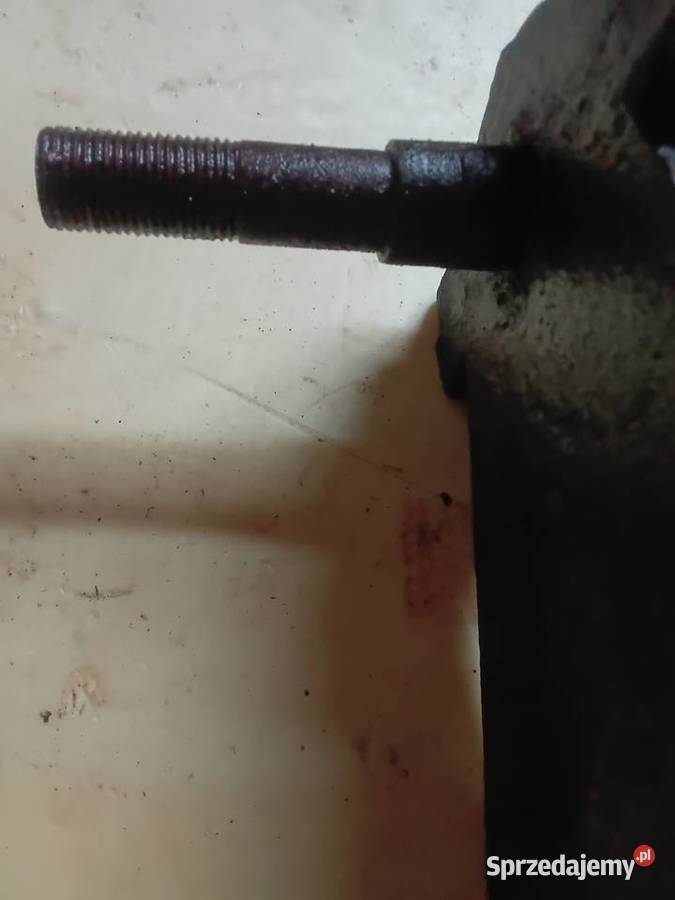 Wałek maszynowy na łożyskach Milejewo