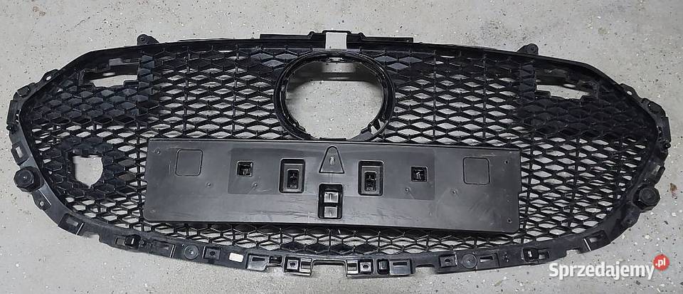 Mazda 3 IV BP 2019 GRILL ATRAPA przedni zderzak osobowe Atrapy Jelenia Góra sprzedam