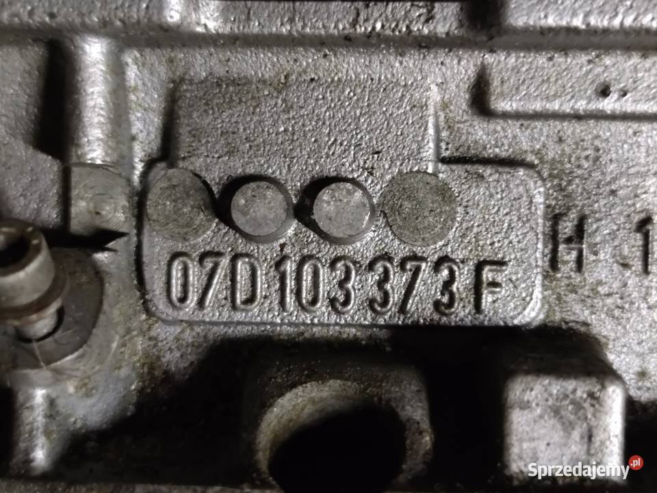 Głowica prawa VW passat W8 40 275 07d103373f Skoczów sprzedam