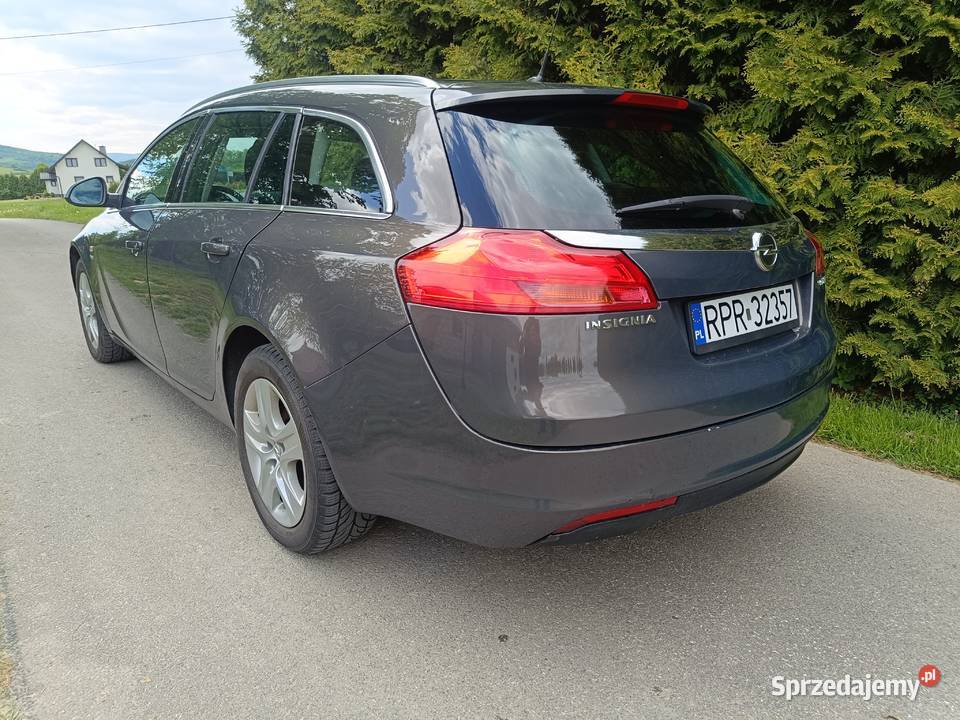 Opel Insignia 2013 2000cm3 podkarpackie Sanok
