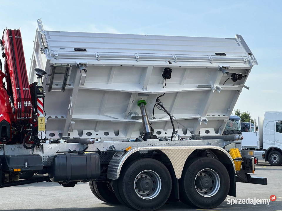 Wywrotja 6x6 bordmatic z Z dzwigiem Mercedes mazowieckie
