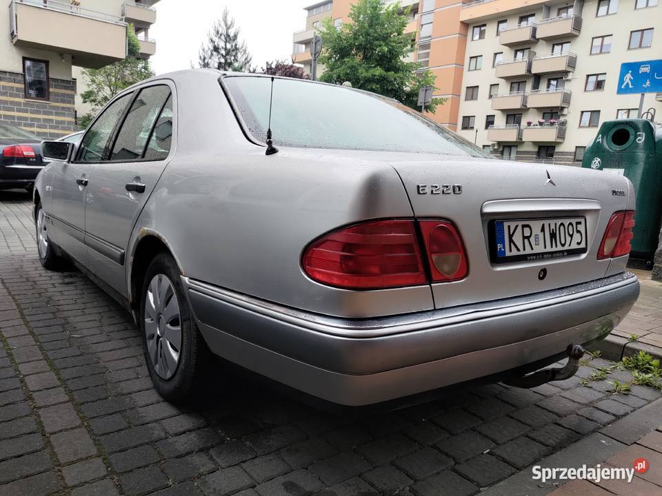 MercedesBenz W210 E220D Elegance 1997 srebrny małopolskie