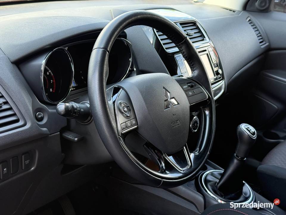 Mitsubishi ASX 16 benz 117 2016r 144300 Rok produkcji 2016 ASX