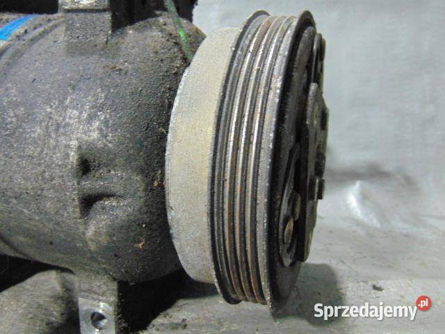 SPRĘŻARKA KLIMATYZACJI PASSAT B5 18 8D02608050D osobowe