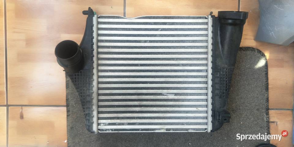 Audi Q7 II SQ7 intercooler 40TDI Układ chłodzenia