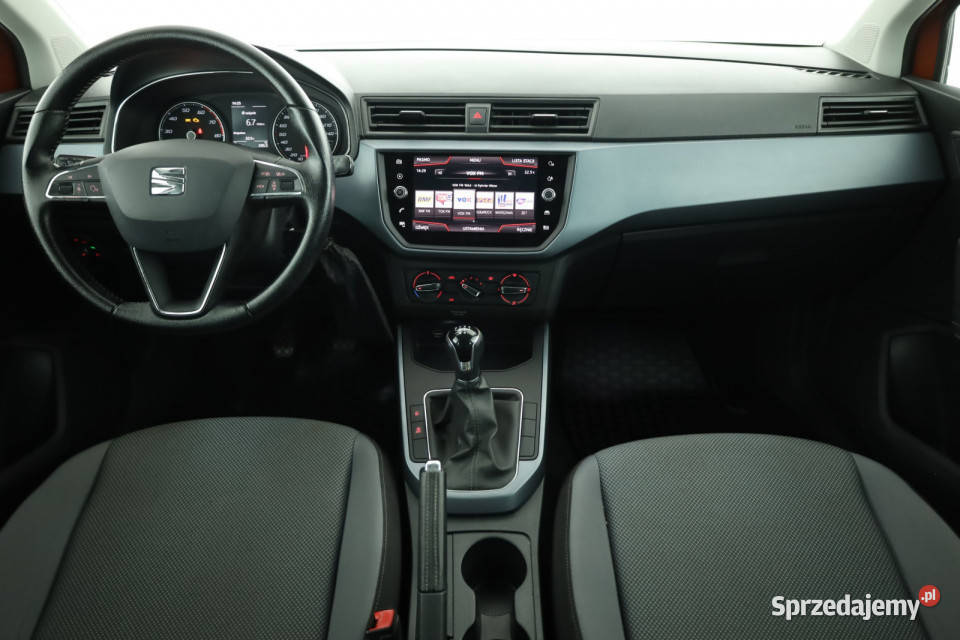 Seat Arona 10 TSI pomarańczowy Piaseczno
