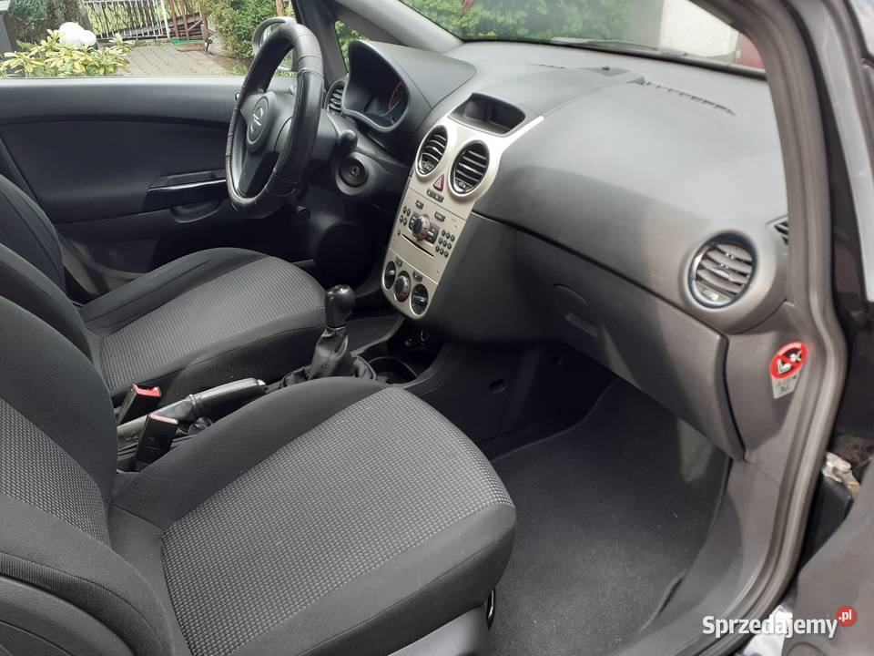 Opel Corsa D 10i1105 DrzwiKlimaCzarny Met z lakier metallic Gliwice sprzedam
