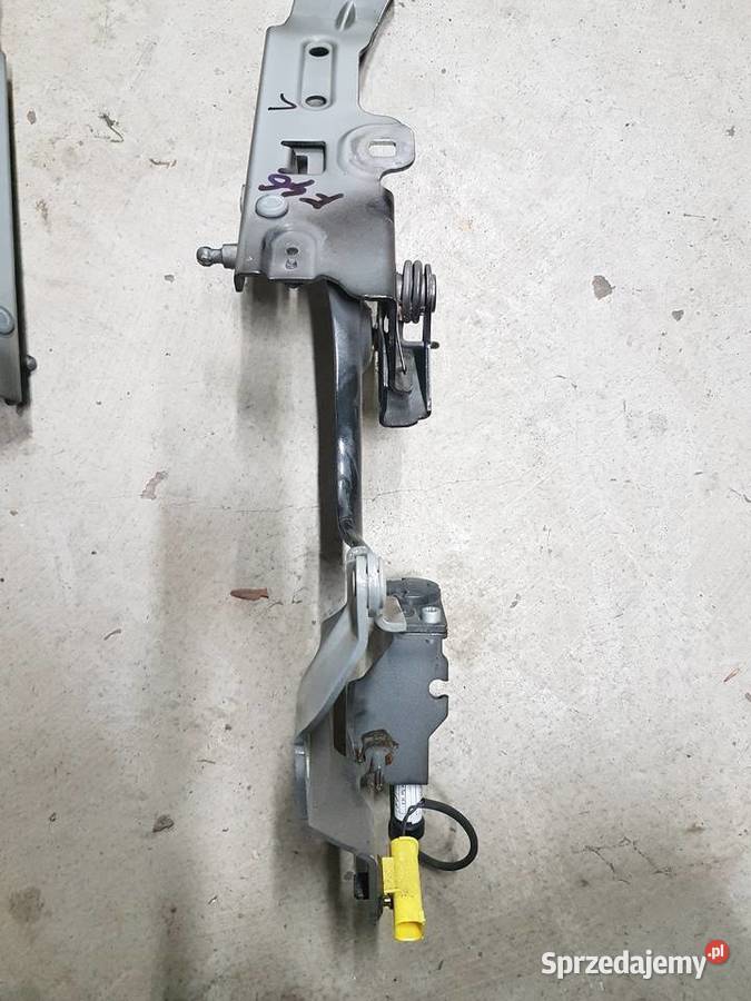 BMW 2 F46 LCI ZAWIAS MASKI ZAWIASY MASKI Turek