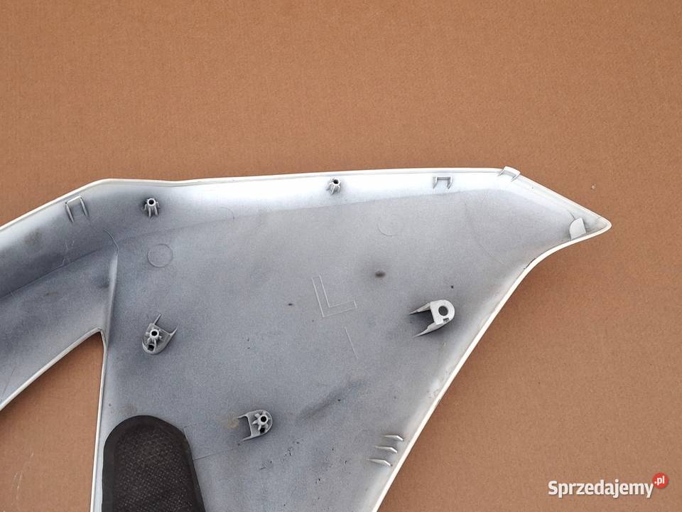HONDA CBR 1000 RR CBR1000RR BOCZEK LEWY OWIEWKA Szyby i owiewki Bieleń