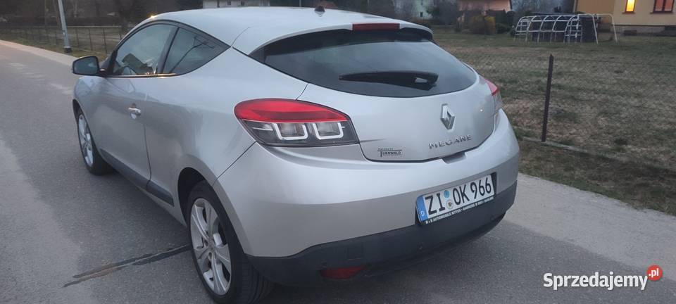 Renault Megane 3 COUPE 16 16vklimaalusy 171 manualna podkarpackie Krosno