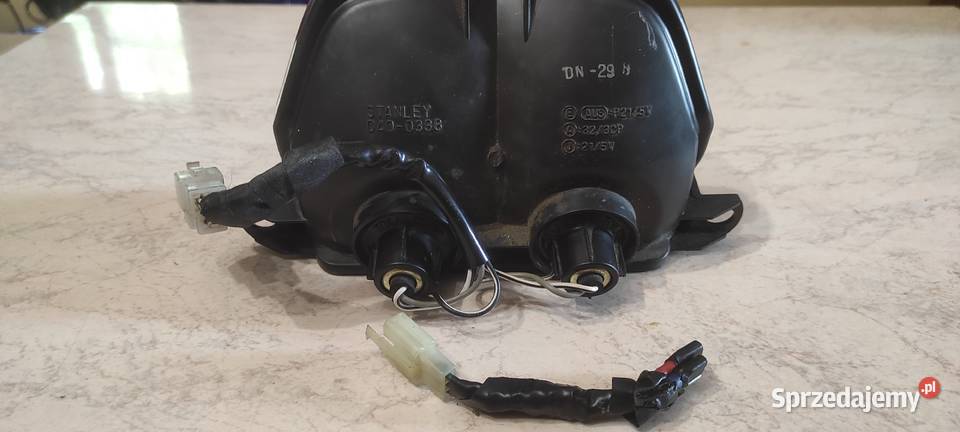 Honda CBR 900 SC 33 lampa tył Oświetlenie Oświetlenie Warszawa