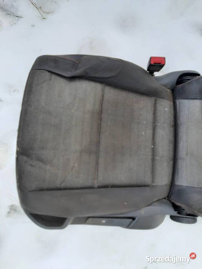 FOTEL PRZÓD PRZEDNI LEWY KIEROWCY GOAL VW GOLF V Ksawerów