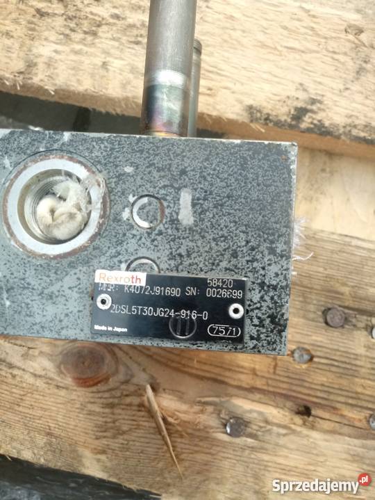 Kostka Rexroth K4072J91690 zawór rozdzielacz Motoryzacja