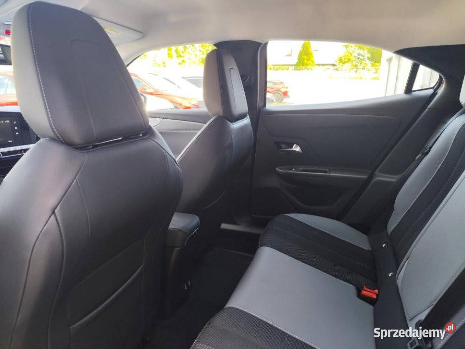 Opel Mokka 2024r salon ASO kamera LED asystenci Kraków