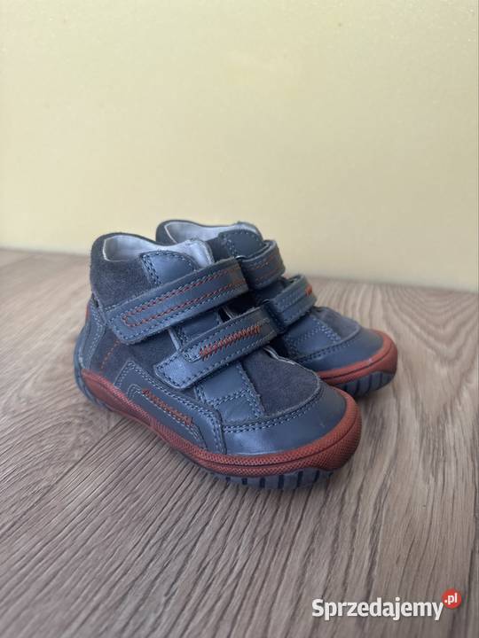 Buty dziecięce Bartek skórzane stabilne brązowy/beżowy Trzewiki i półbuty Białystok sprzedam