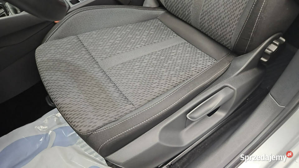 koda Octavia 15 TSI ACT Style Z Polskiego Salonu serwisowany w ASO Warszawa