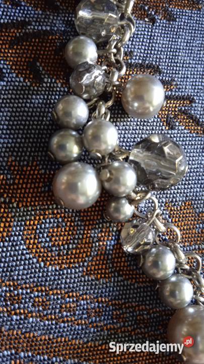 DŁUGI SREBRZONY ŁAŃCUSZEK Z KORALIKAMI Piła