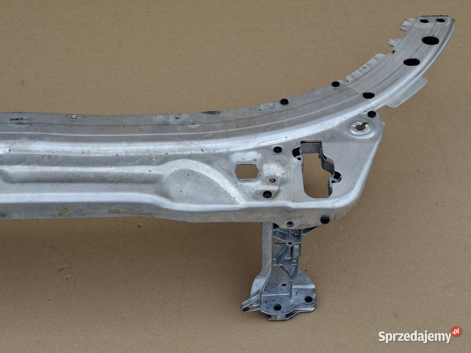 MERCEDES CKLASA W205 PAS PRZEDNI WZMOCNIENIE lubuskie Bieleń