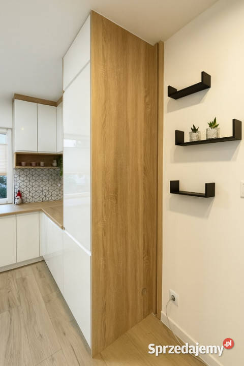 Świeżo remoncie 1 Piętro Tysiąclecie Duży balkon 3 piętra i więcej Częstochowa