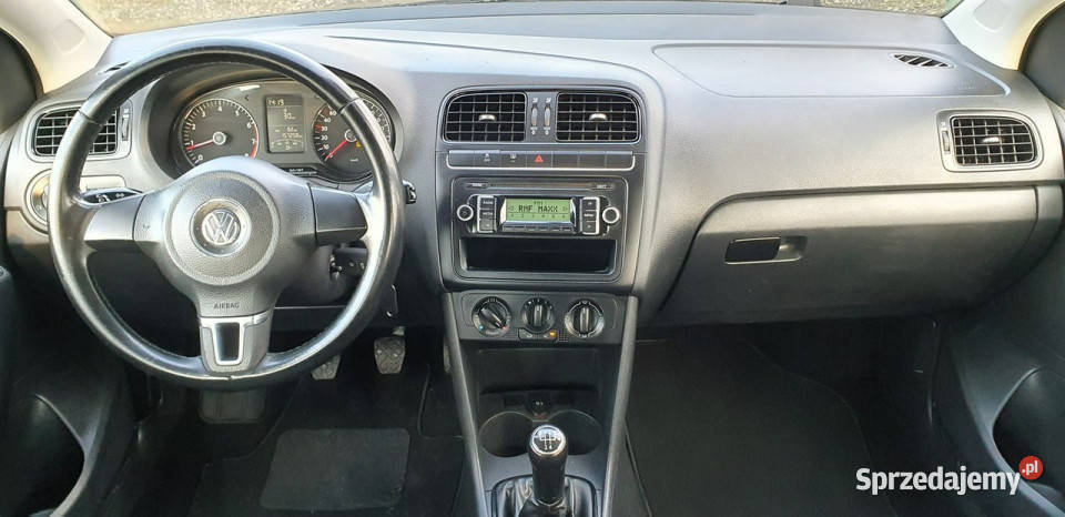 Volkswagen Polo Najlepszy 14 MPI zadbanyBez manualna Przyszowice sprzedam