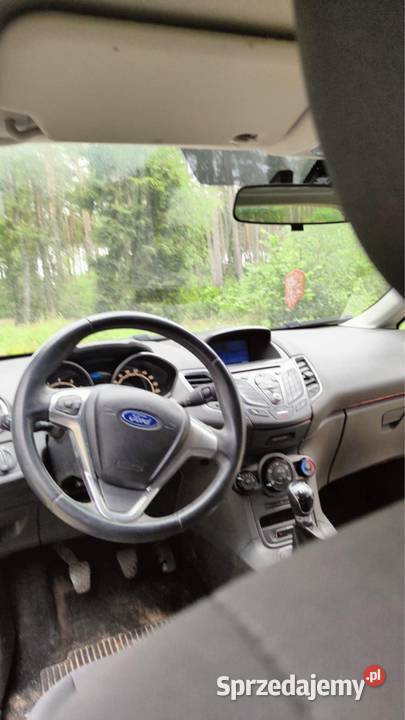 Ford Fiesta 10 benzyna 2015 nawigacja sprzedam