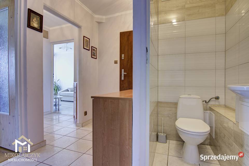 3 pokoje Sikorskiego 1 piętro 60 m2 duży balkon