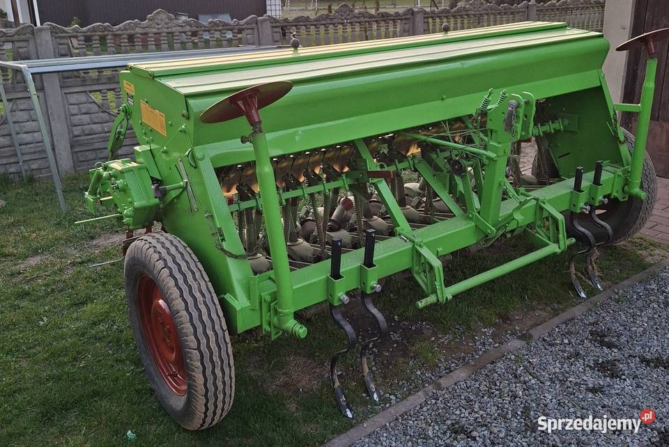 Siewnik Hassia Dwutalerzowy 25m Talerzowy Drobny Jarosław