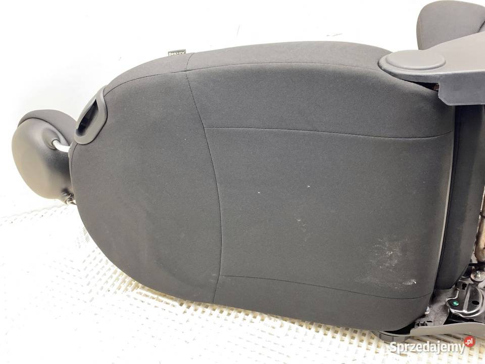 FOTEL PRAWY PRZÓD FIAT 500 Hatchback SIEDZENIE osobowe podkarpackie